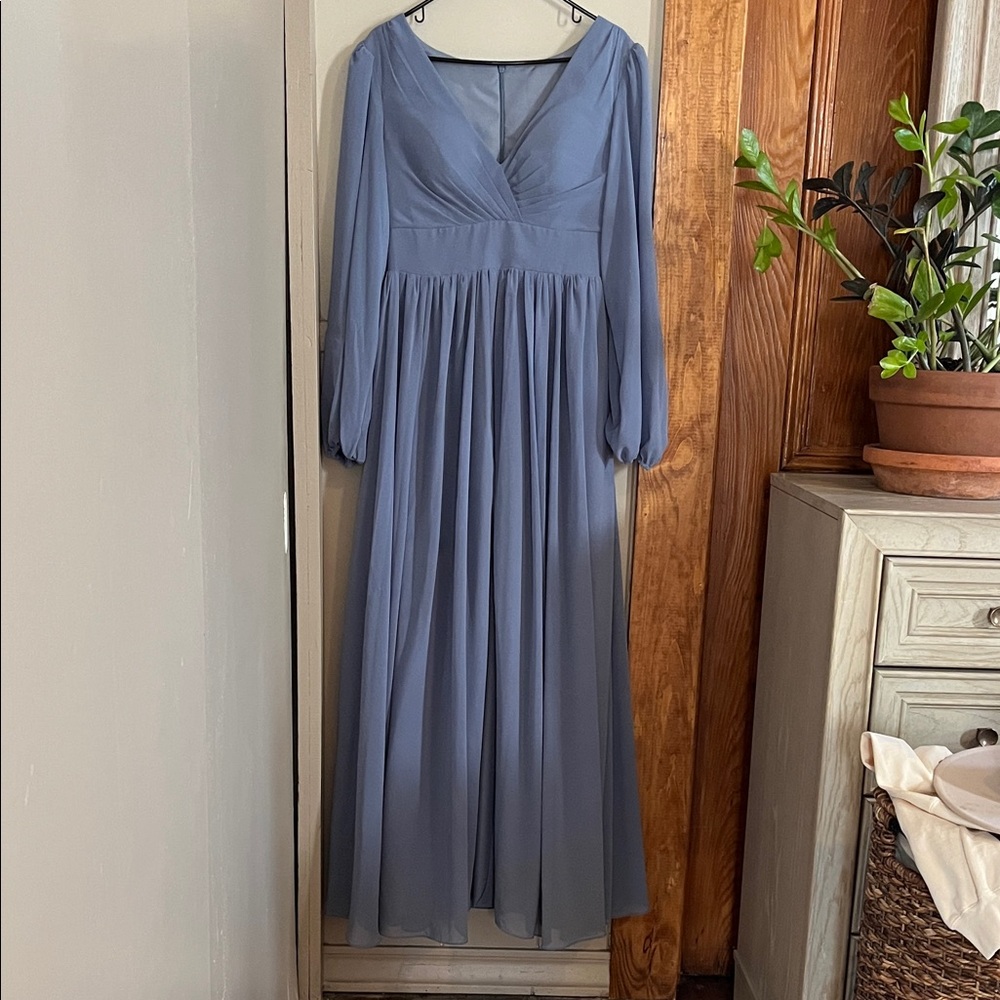 Elegant Blue Long Sleeve Dress